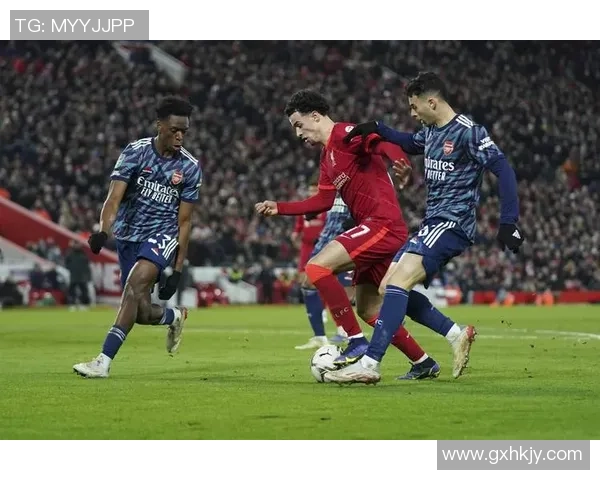 足总杯激战阿森纳与莱比锡战平乌龙球成比赛转折点引发热议 足总杯激战阿森纳与莱比锡战平乌龙球成比赛转折点引发热议