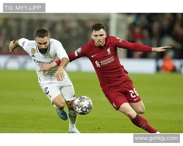 欧冠激战：利物浦逆转那不勒斯红牌事件引发全场热议与激情