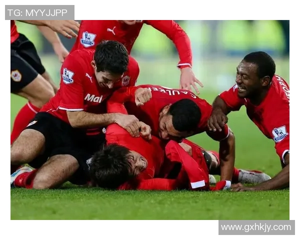 中超热刺大胜巴萨六比二十大精彩进球瞬间引爆全场热情