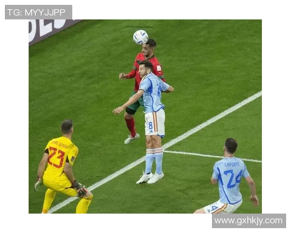 意甲激战巴萨点球大战逆转巴黎圣日耳曼引发争议判罚引爆全场热情