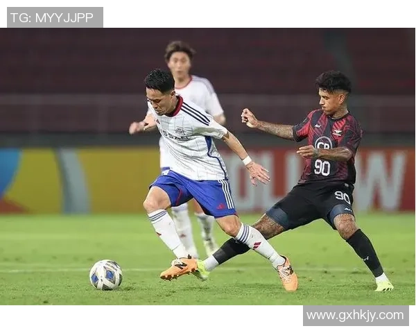 那不勒斯友谊赛大胜波尔图全场沸腾精彩瞬间回顾与赛后分析 那不勒斯友谊赛大胜波尔图全场沸腾精彩瞬间回顾与赛后分析