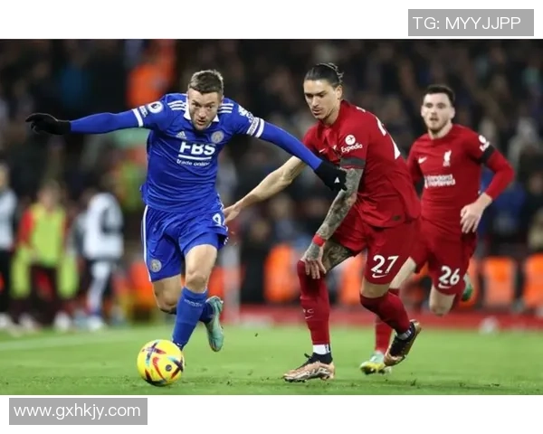 英超经典对决利物浦大胜曼联乌龙球引爆全场十大精彩进球回顾