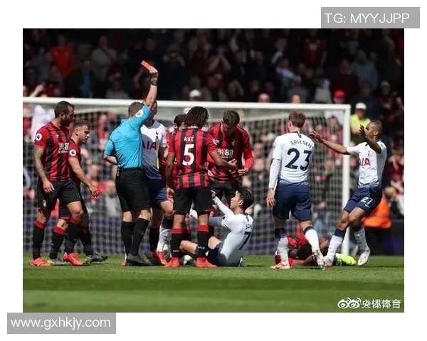 英超精彩对决尤文图斯逆转里昂补时绝杀引全场欢呼 英超精彩对决尤文图斯逆转里昂补时绝杀引全场欢呼