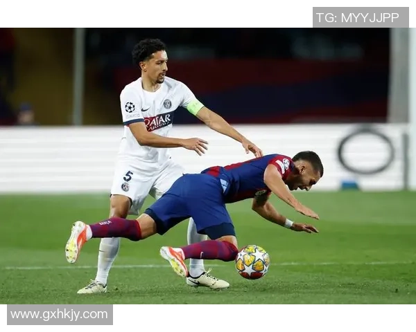 足总杯激战：巴黎圣日耳曼险胜莱比锡全场沸腾瞬间回顾