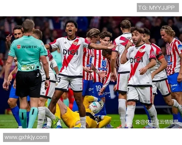 西甲激战:那不勒斯险胜马竞乌龙球成比赛转折点精彩集锦 西甲激战:那不勒斯险胜马竞乌龙球成比赛转折点精彩集锦